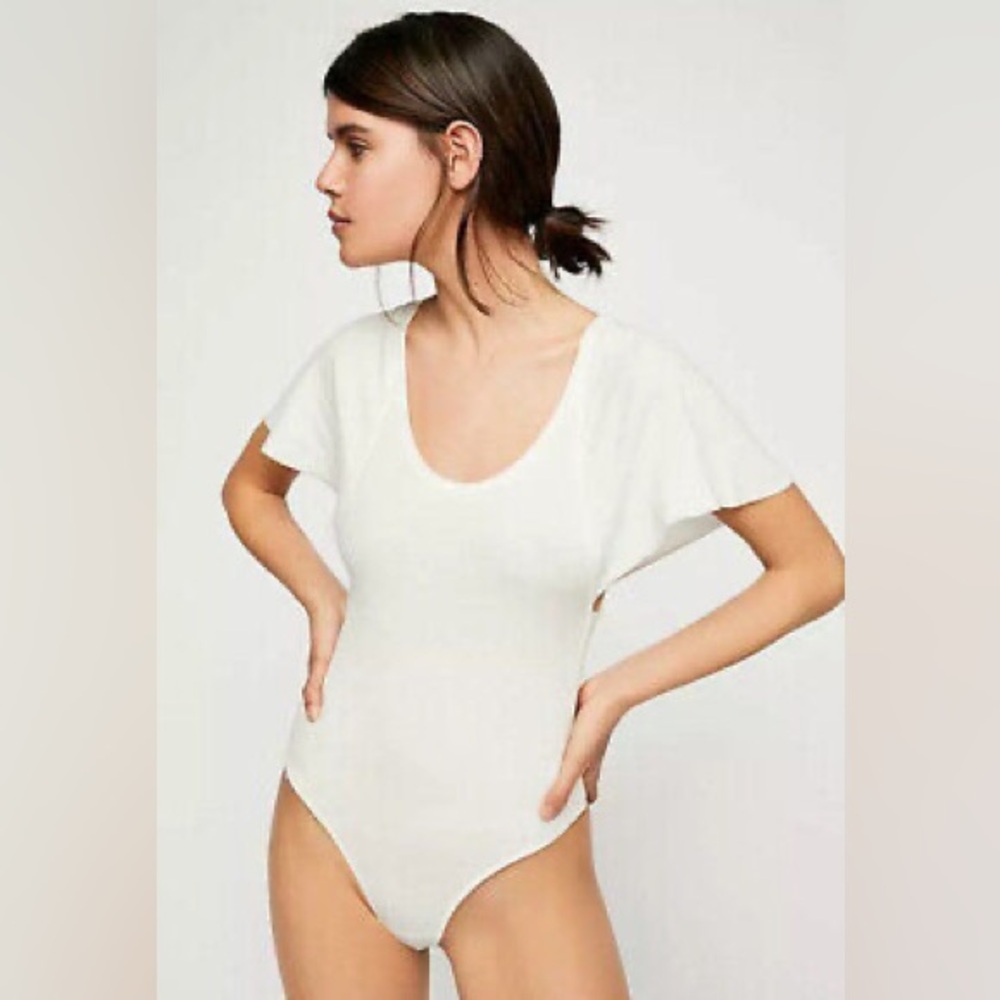 FREE PEOPLE Byron Ribbed Flutter Sleeve Bodysuit